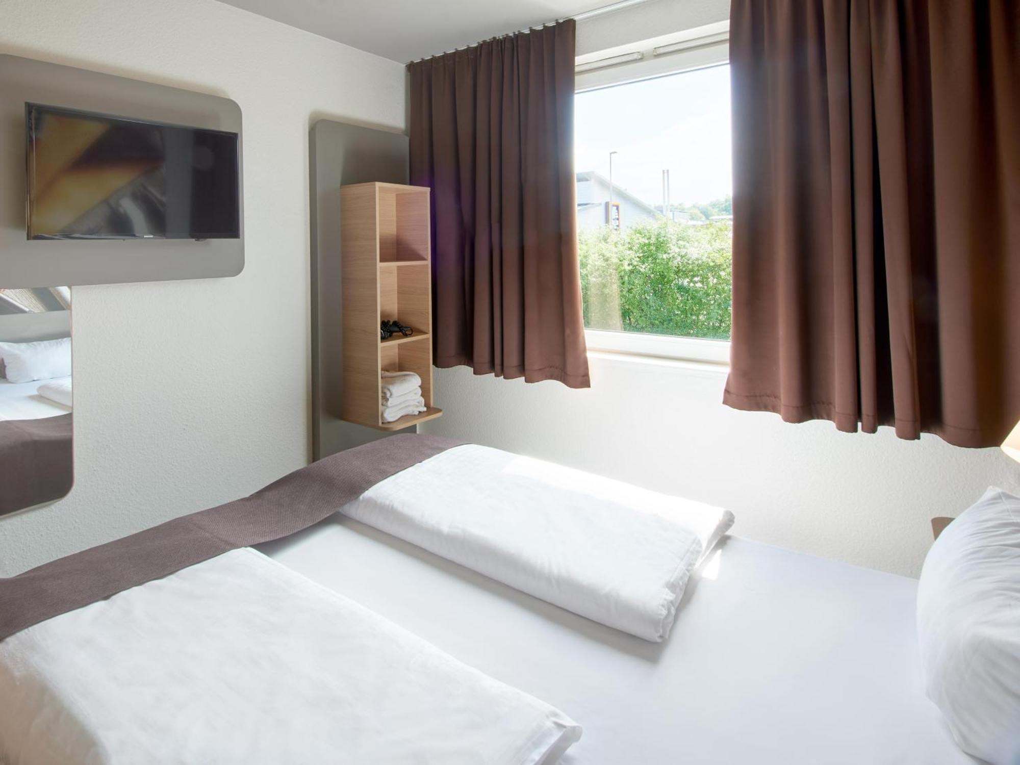 B&B Hotel Offenbach-Sued Exteriör bild